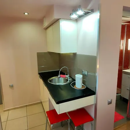 Mirror Pink Studio Apartment Krakau Exterior foto