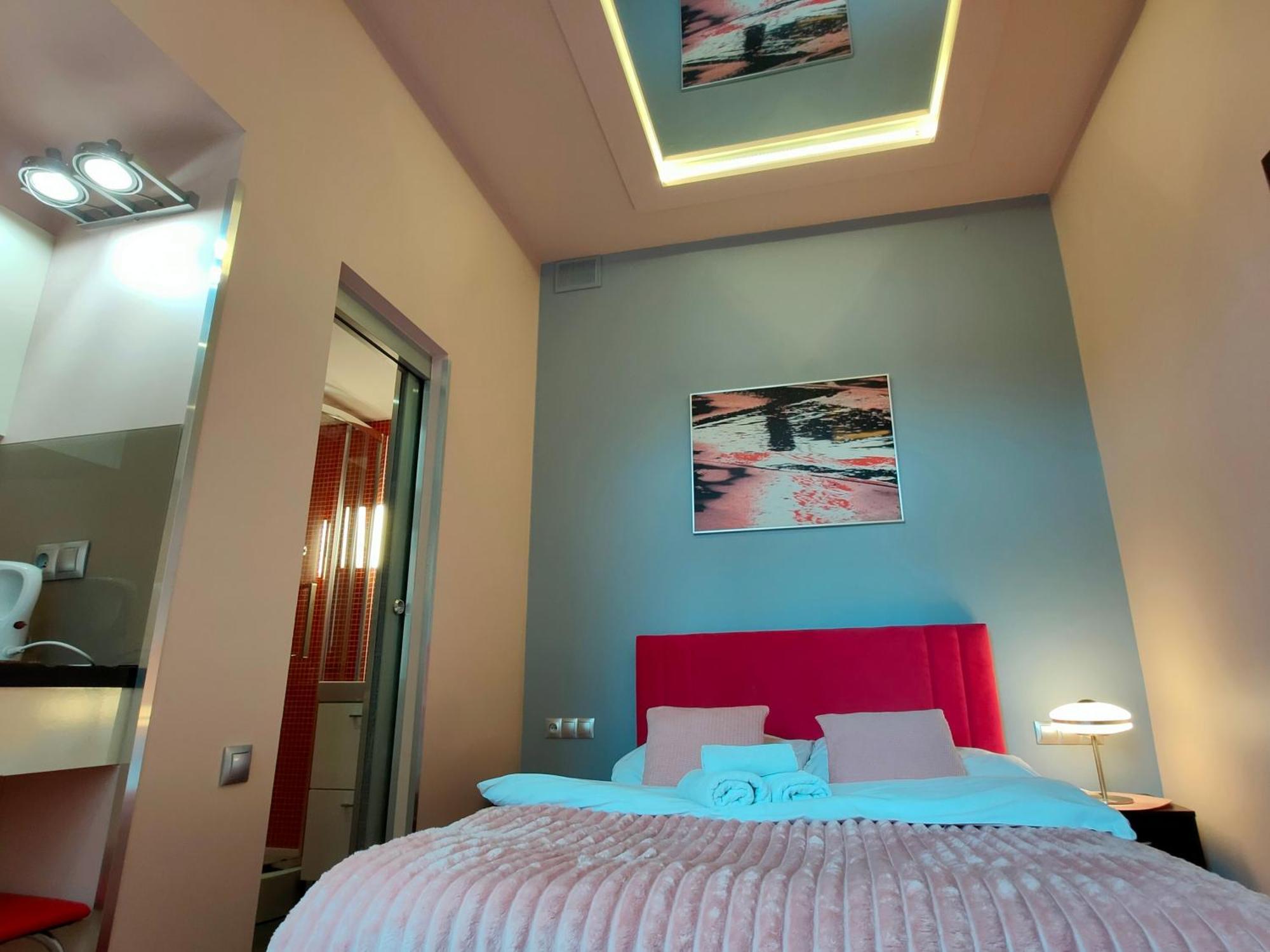 Mirror Pink Apartamento